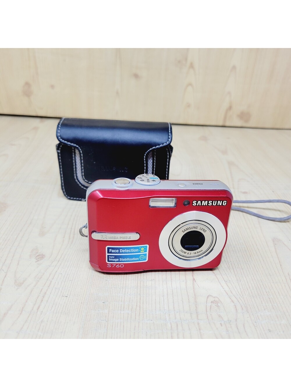 Samsung S760 Digital Camera 7.2MP 5x Digital Zoom 3x Optical Zoom Red FOR REPAIR